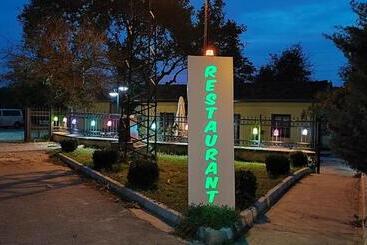 هتل Doğa İstasyon