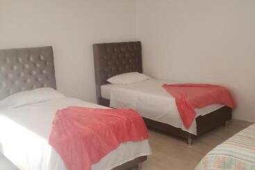 هتل Finca Villa Nathaly
