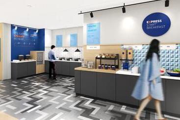هتل Holiday Inn Express Guiyang Airport, An Ihg