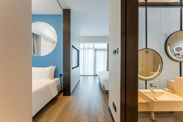 Kew Green Hotel Mianshuicheng Haikou