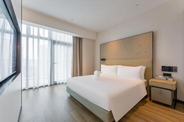 Kew Green Hotel Mianshuicheng Haikou