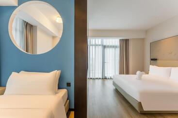 Kew Green Hotel Mianshuicheng Haikou