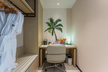 Kew Green Hotel Mianshuicheng Haikou