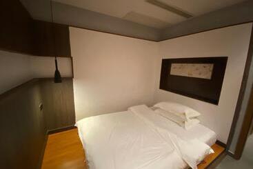 پانسیون Phoenix Best River View B&b