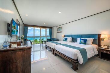 普吉岛 安达曼海滩海景度假酒店 Phuket Andaman Beach Seaview