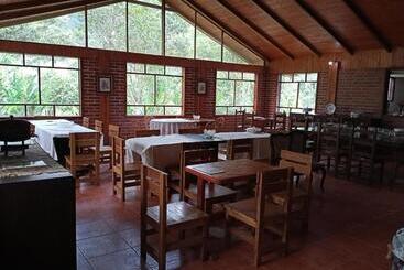 تختخواب و صبحانه Hacienda San Rene