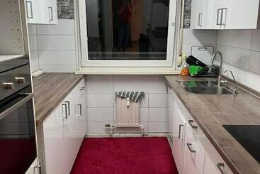 تختخواب و صبحانه Ismail Wohnung 2 Zi. Kranichstein