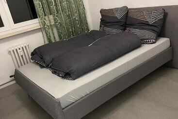تختخواب و صبحانه Ismail Wohnung 2 Zi. Kranichstein