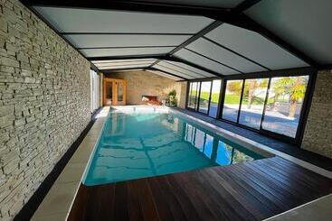 ベッドアンドブレックファースト La Bastide Du Laizon & Spa