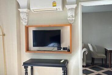 Espana Condo Jomtien Pool Access By Aey