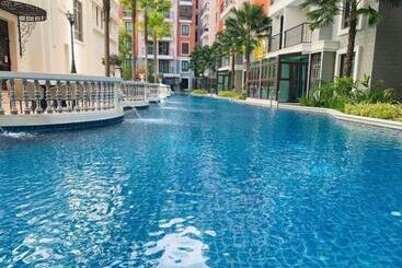 Espana Condo Jomtien Pool Access By Aey