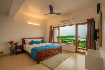 Alekhya Suites   Panaji - Dona Paula