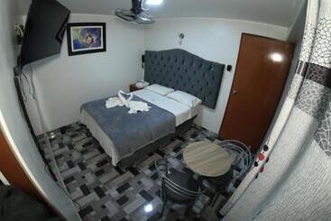هتل Hostal Draba