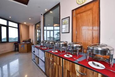 هتل M Bar And Restaurant