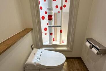 Отель Kyoto Guesthouse Hive