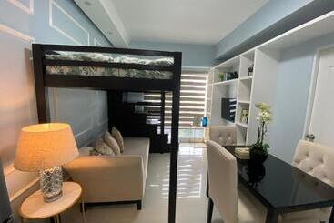 Mvv Properties At Wind Residences