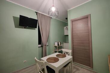 پانسیون Il Vicoletto Holiday Rooms
