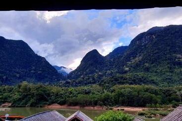 پانسیون Rainbow Guest House