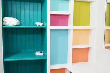 پانسیون Shades Of Summer Apartments In Negril With Kitchen