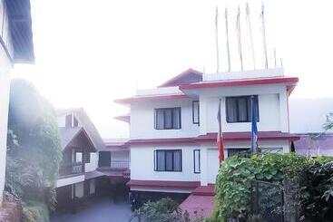 Starlight Bhumzang Hotel & Spa