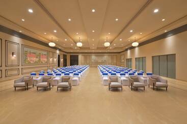 Treat Hotel, Nashik City Center