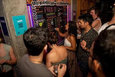 호스텔 Mad Monkey Phuket
