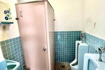 تختخواب و صبحانه Yuzawa House