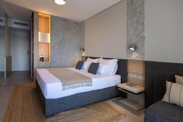 Boutique Hotel Mavie   Adults Only