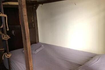 Hostel Nënë Terezës