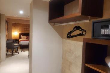 هتل Kahatsa Boutique