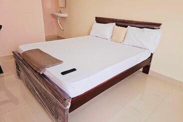 هتل Oyo Flagship Gokul Residency