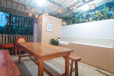 هتل Reddoorz @ Cristina S Hideaway Resort Tanay