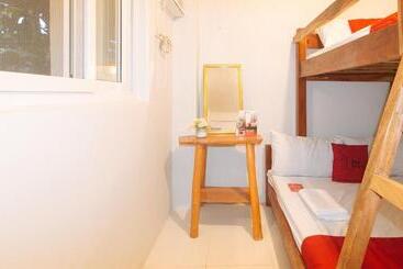 هتل Reddoorz @ Cristina S Hideaway Resort Tanay