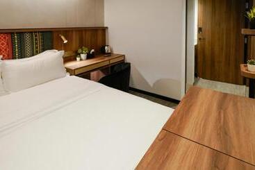 هتل St Signature Bugis Middle, Short Overnight, 11 Hours 8pm 7am