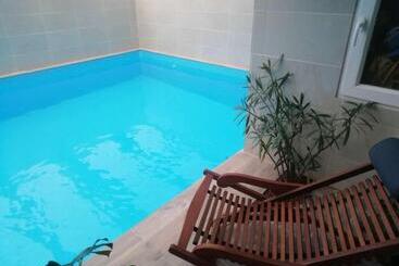پانسیون La Cabane Magique D Hedwige   Adults Only