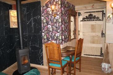 پانسیون La Cabane Magique D Hedwige   Adults Only