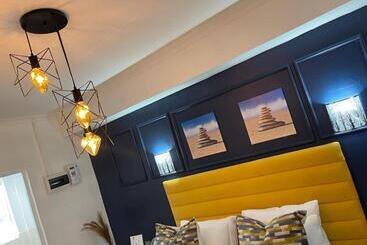 پانسیون Ntsane’ S Exquisite Homes
