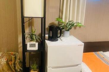 پانسیون Sky House晴空塔家庭或团队套房