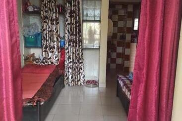 پانسیون Ultimus Homestay