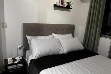 Prime Posh Downtown Condo