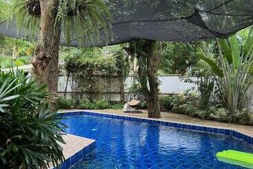 渡假胜地  Standard Room With Swimming Pool Access