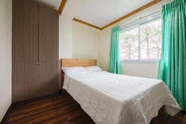 3bedroom Unit With Breakfast For 3pax