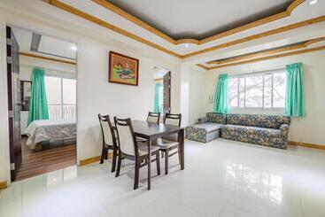 3bedroom Unit With Breakfast For 3pax