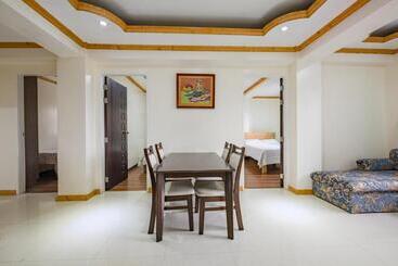 3bedroom Unit With Breakfast For 3pax