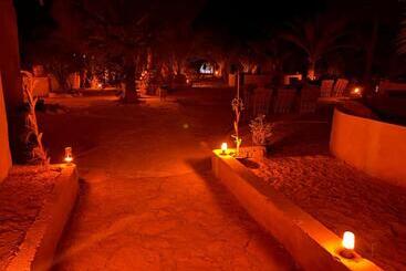 هاستل Oasis Hot Spring