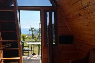 تختخواب و صبحانه Karaöz Lighthouse Bungalow