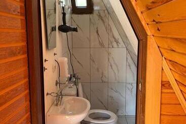 تختخواب و صبحانه Karaöz Lighthouse Bungalow
