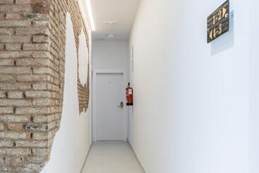 Gorgeous Apt With A Large Private Terrace