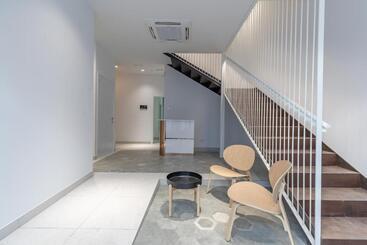 Gorgeous Apt With A Large Private Terrace