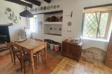 هتل Agriturismo Mondomini